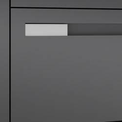 Recessed Pull Feature Thumbnail